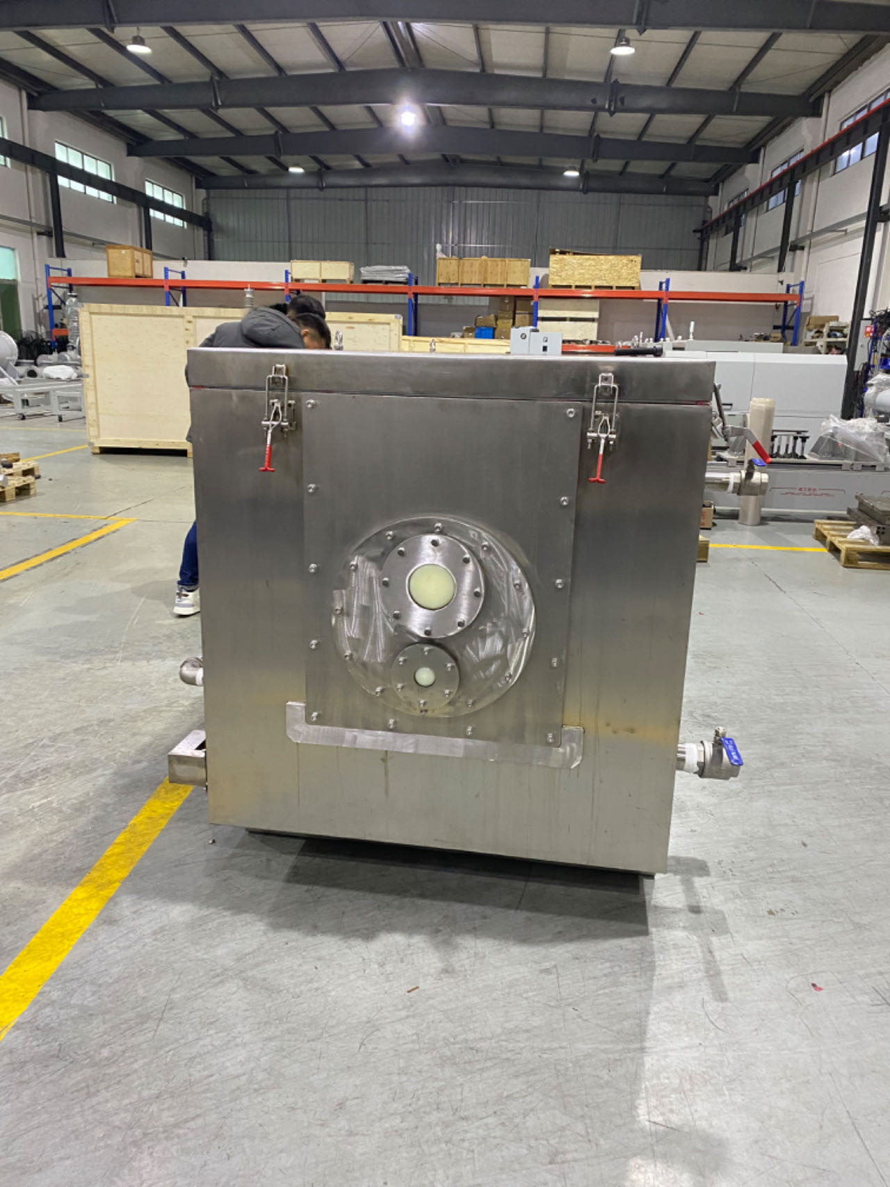 Nosso equipamento de teste de acessórios a cabo de alta tensão recebe elogios de clientes do Oriente Médio, esforços contínuos para atender clientes globais